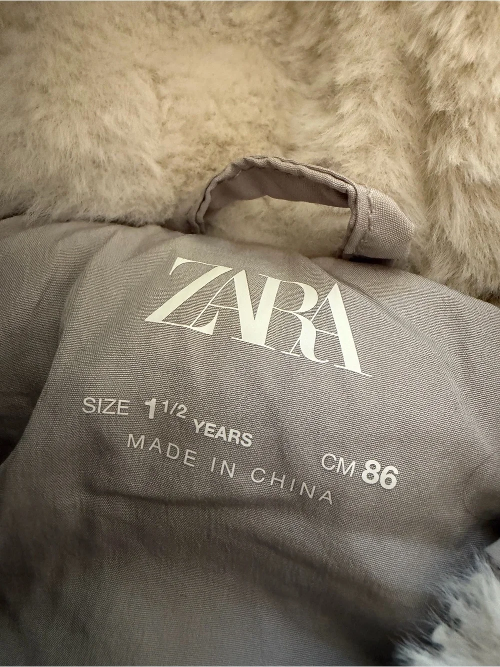 Zara Kids Faux Fur Hooded Puffer Jacket - Beige